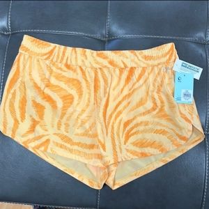 Women's Size Large run shorts